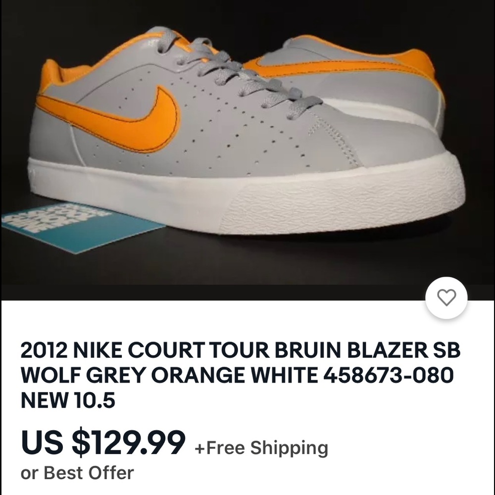 Nike size 10.5 Men Classic Court Shoes light grey